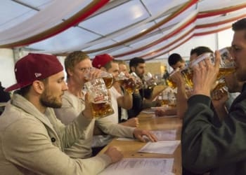 Český pivní festival 2015 na Letenské pláni byl zahájen