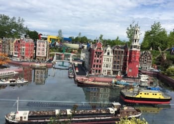 Do německého Legolandu u Günzburgu za zábavou, adrenalinem, faraony, nindži a miliony kostiček