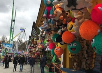 Přijela Matějská pouť a s ní i 115 různých atrakcí