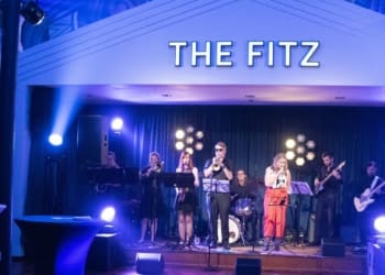 Eliška Bučková a Gabriela Partyšová zavítaly na opening párty pražského hotelu The Fitzgerald