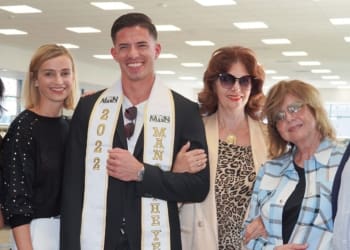 Setkání s Men of the Year Dominikem Chabrem a předání automobilu vítězce soutěže Anděl mezi zdravotníky