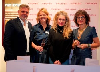 Slavnostní otevření první pobočky MIRAMIRA u nás navštívily Olga Menzelová, Julie Hojdyszová, Natálie Debnárová a další slavné dámy